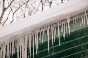 Ice dam forming on Chicago home.